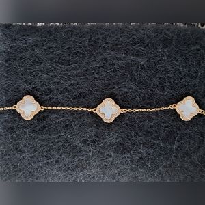 Quatrefoil Clover White Mother of Pearl 18K Gold Vermeil 925  Bracelet!! NWT